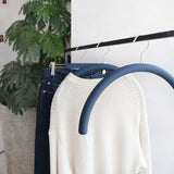 【型崩れ防止】肩をいためない まろやかハンガー